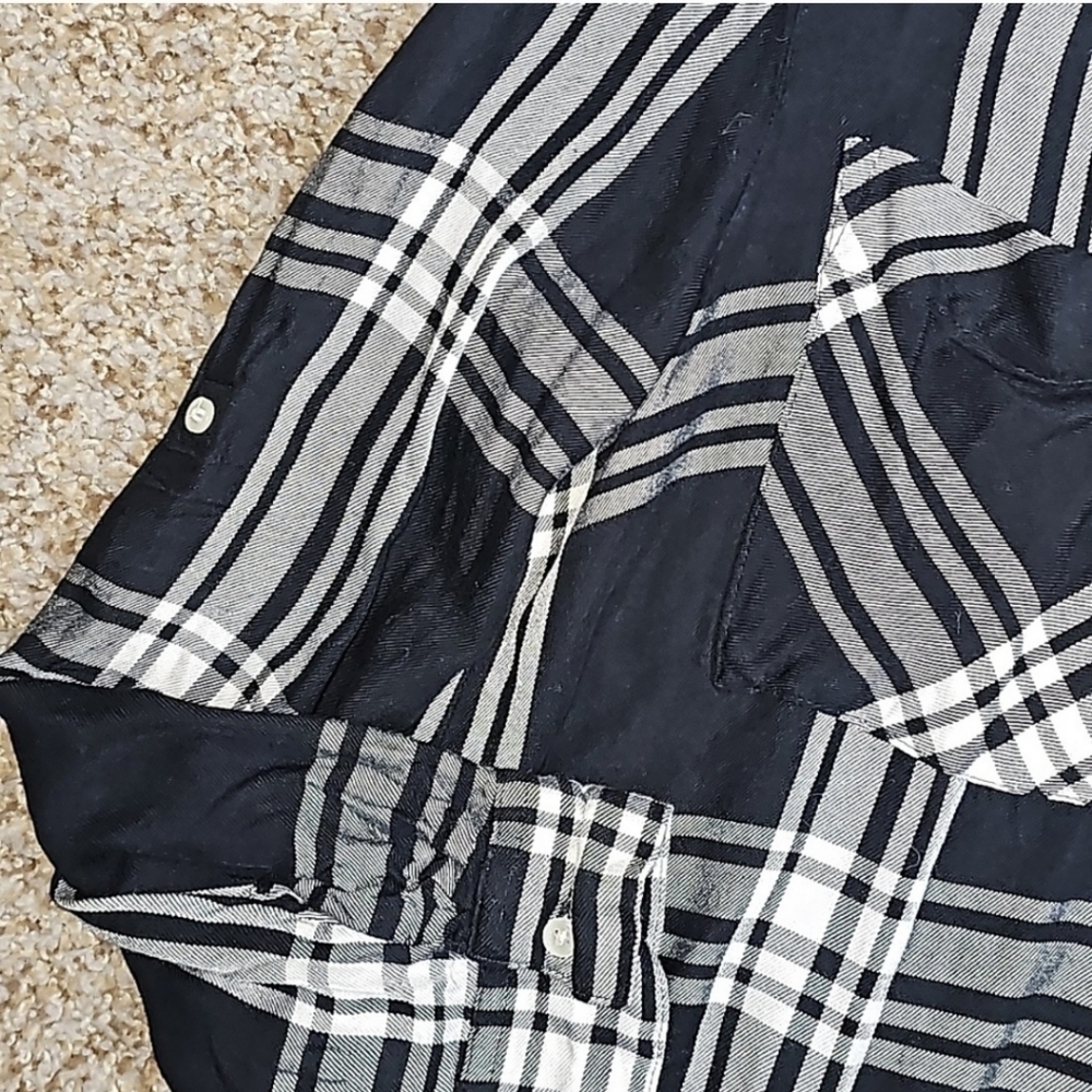 Express Button Down Top - Picture 3 of 5